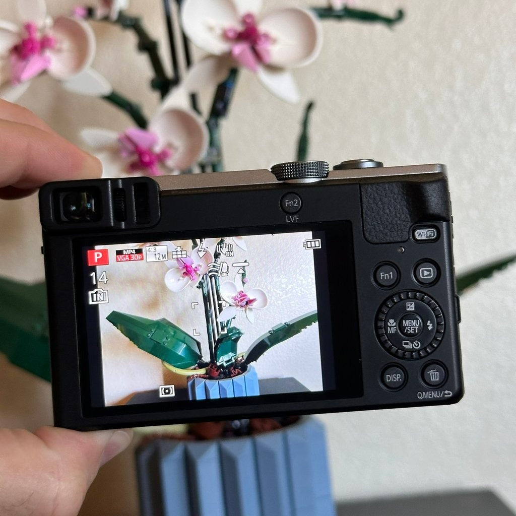 Used Panasonic Lumix DMC-ZS50 Digital Camera (Silver) | 12.1MP 📸✨