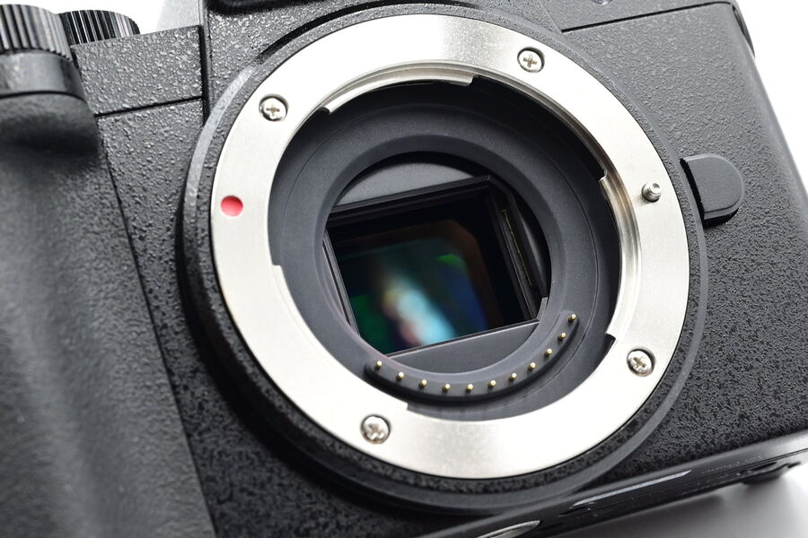 Panasonic Lumix DC-G100 20.3MP Digital SLR Camera Kit w/ 12-32mm Zoom Lens #926