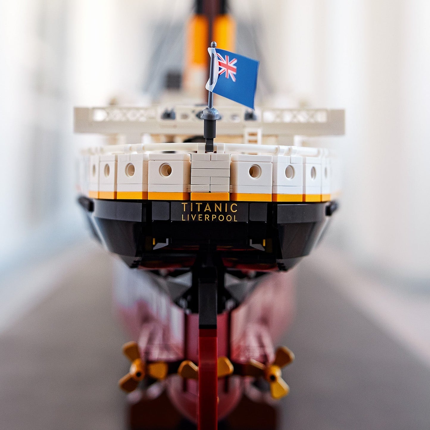 10294 LEGO® Titanic