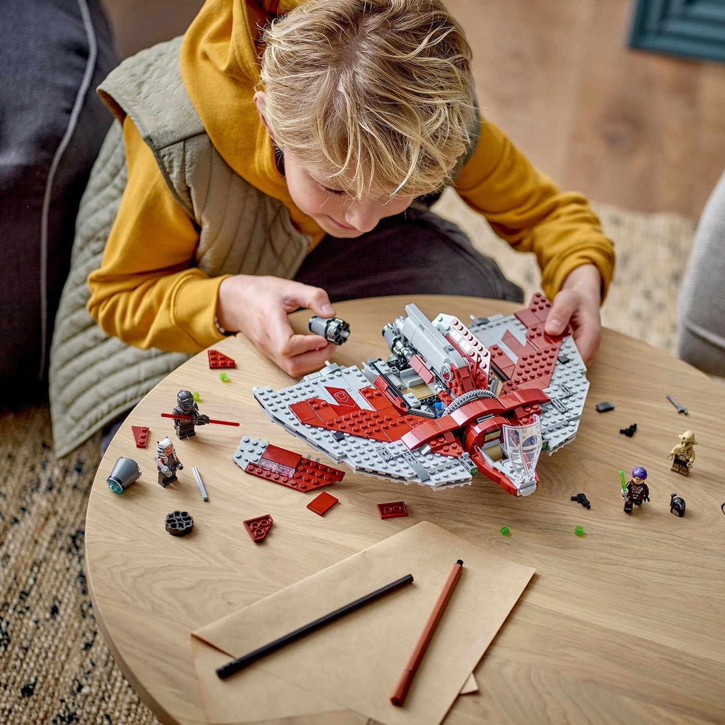 LEGO® Star Wars™ Ahsoka Tano's T-6 Jedi Shuttle