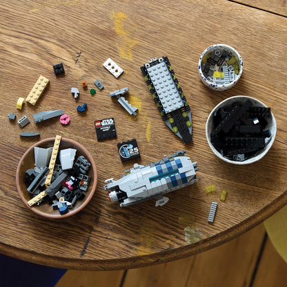 LEGO® Star Wars™ Invisible Hand™