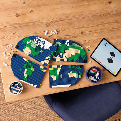 LEGO® Travel Moments