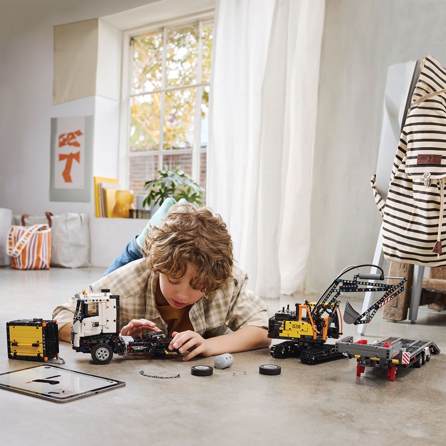 LEGO® Technic™ Volvo FMX Truck & EC230 Electric Excavator