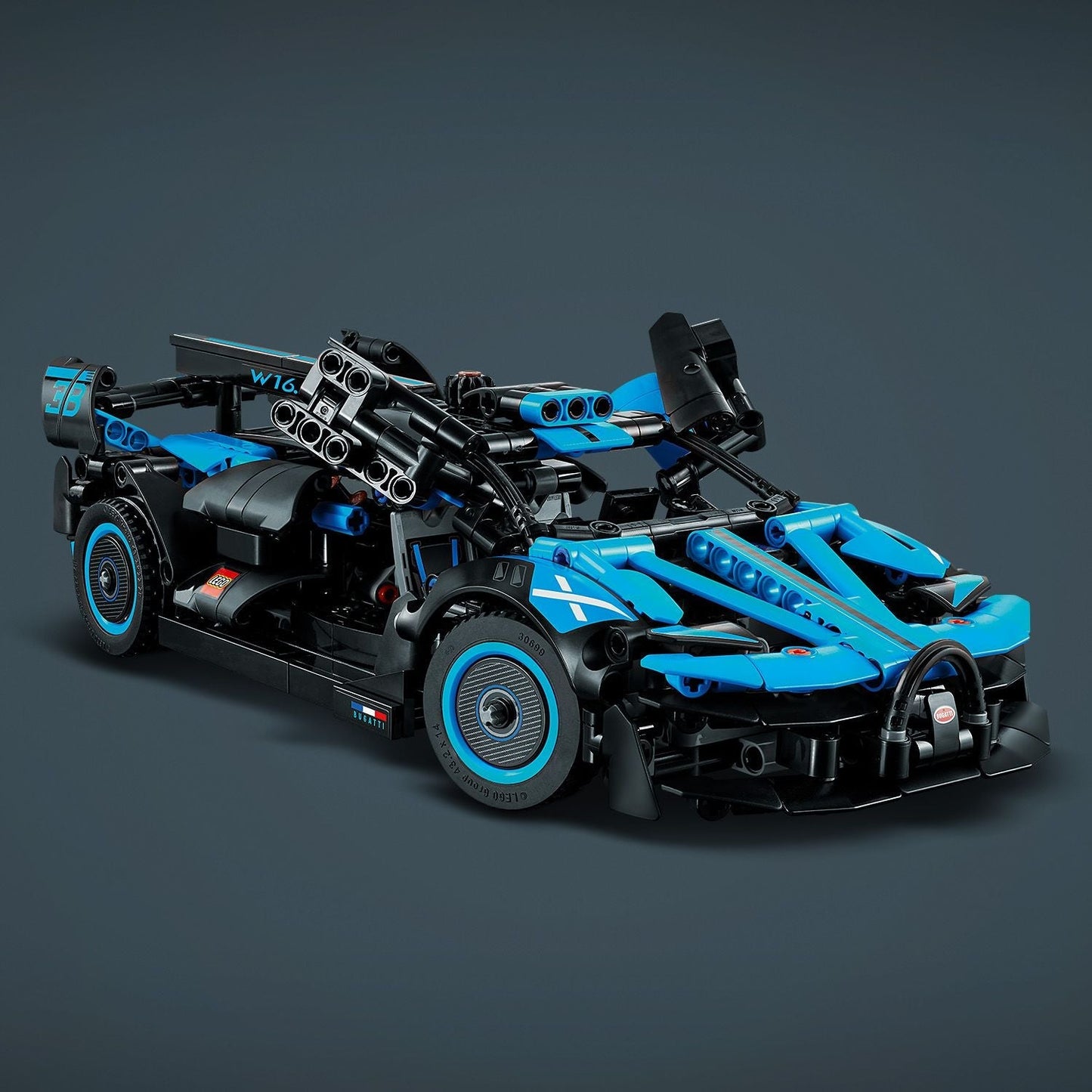 LEGO® Technic™ Bugatti Bolide Agile Blue