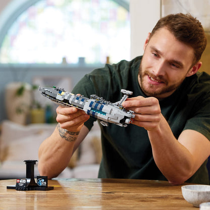 LEGO® Star Wars™ Invisible Hand™