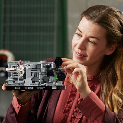 LEGO® Star Wars™ Death Star™ Trench Run Diorama