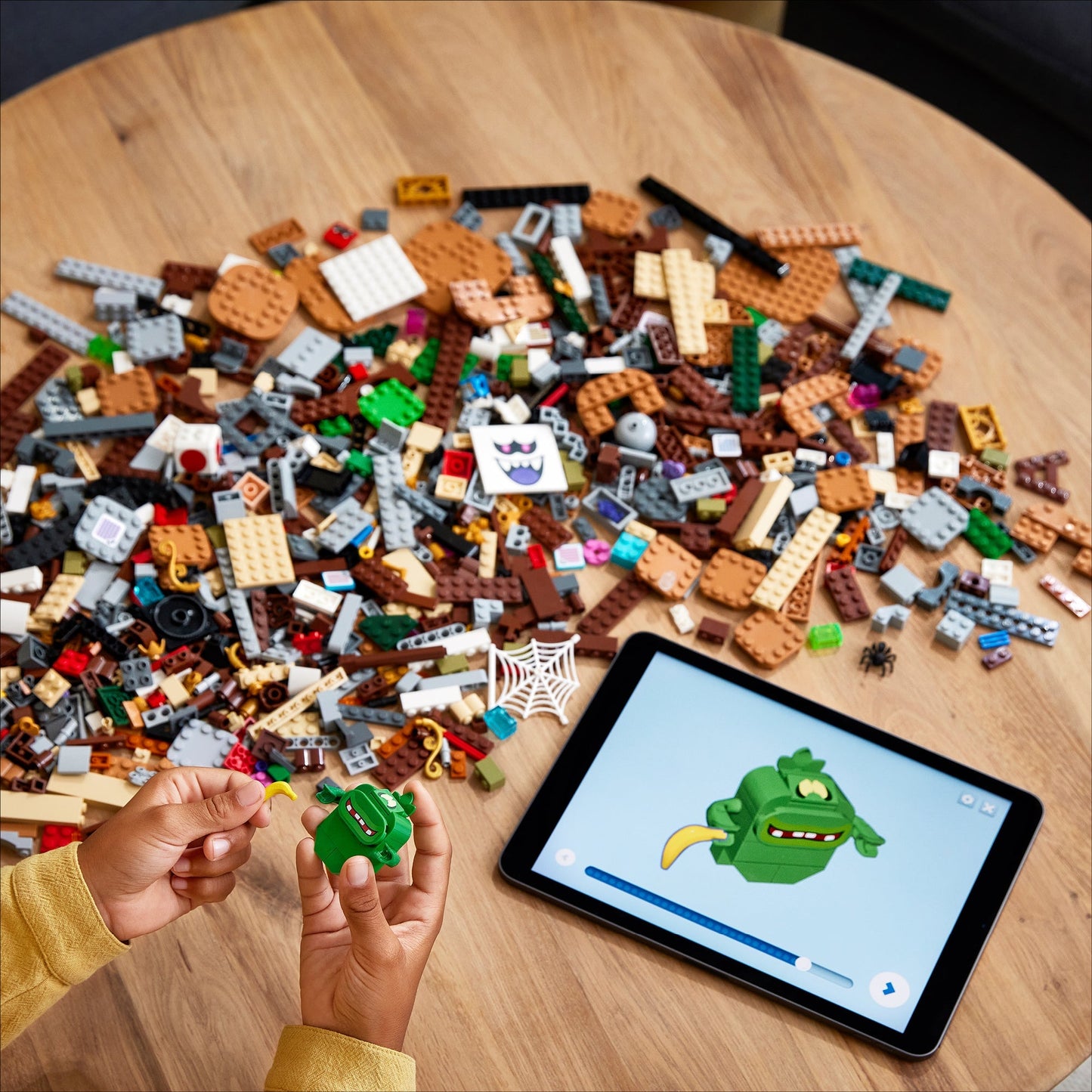 LEGO® Super Mario™ Luigi’s Mansion™ Haunt-and-Seek Expansio