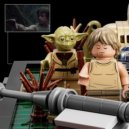 LEGO® Star Wars™ Dagobah™ Jedi™ Training Diorama