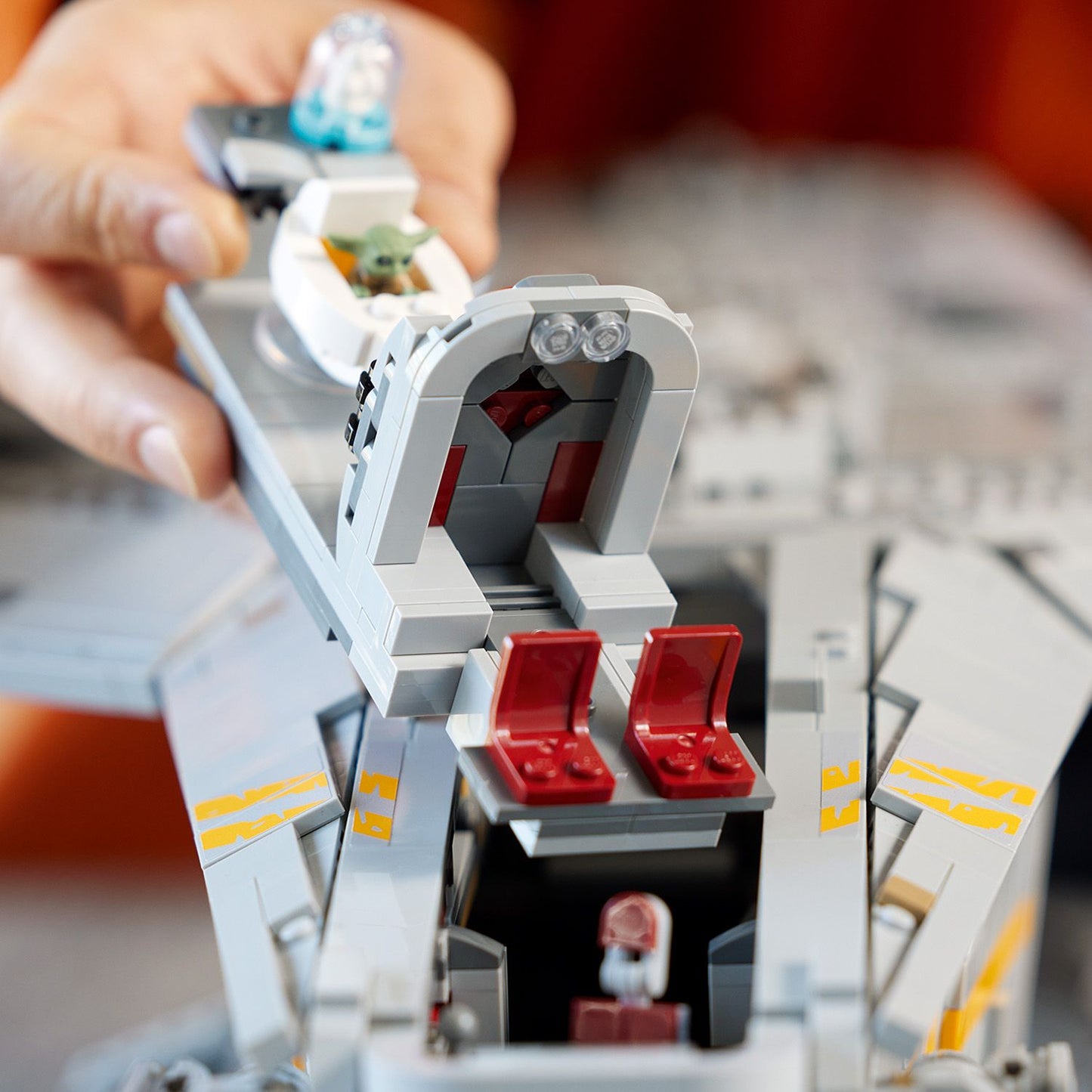 LEGO® Star Wars™  Ultimate Collector Series - The Razor Crest™