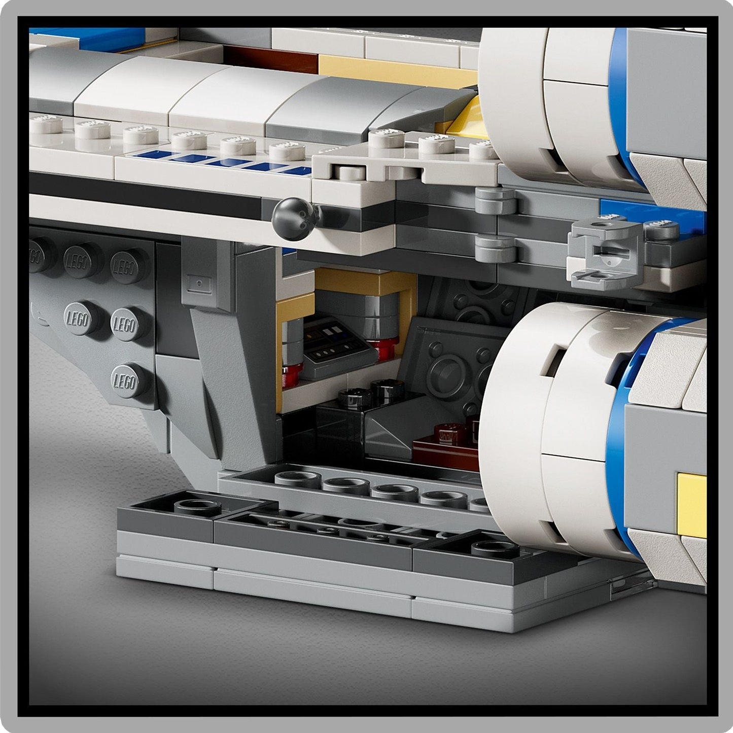 LEGO® Star Wars™ Rebel U-Wing Starfighter™