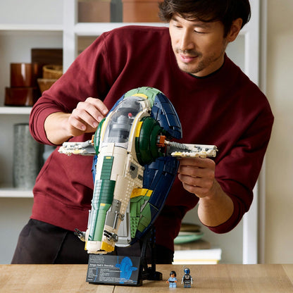 LEGO® Star Wars™ Jango Fett’s Firespray-Class Starship