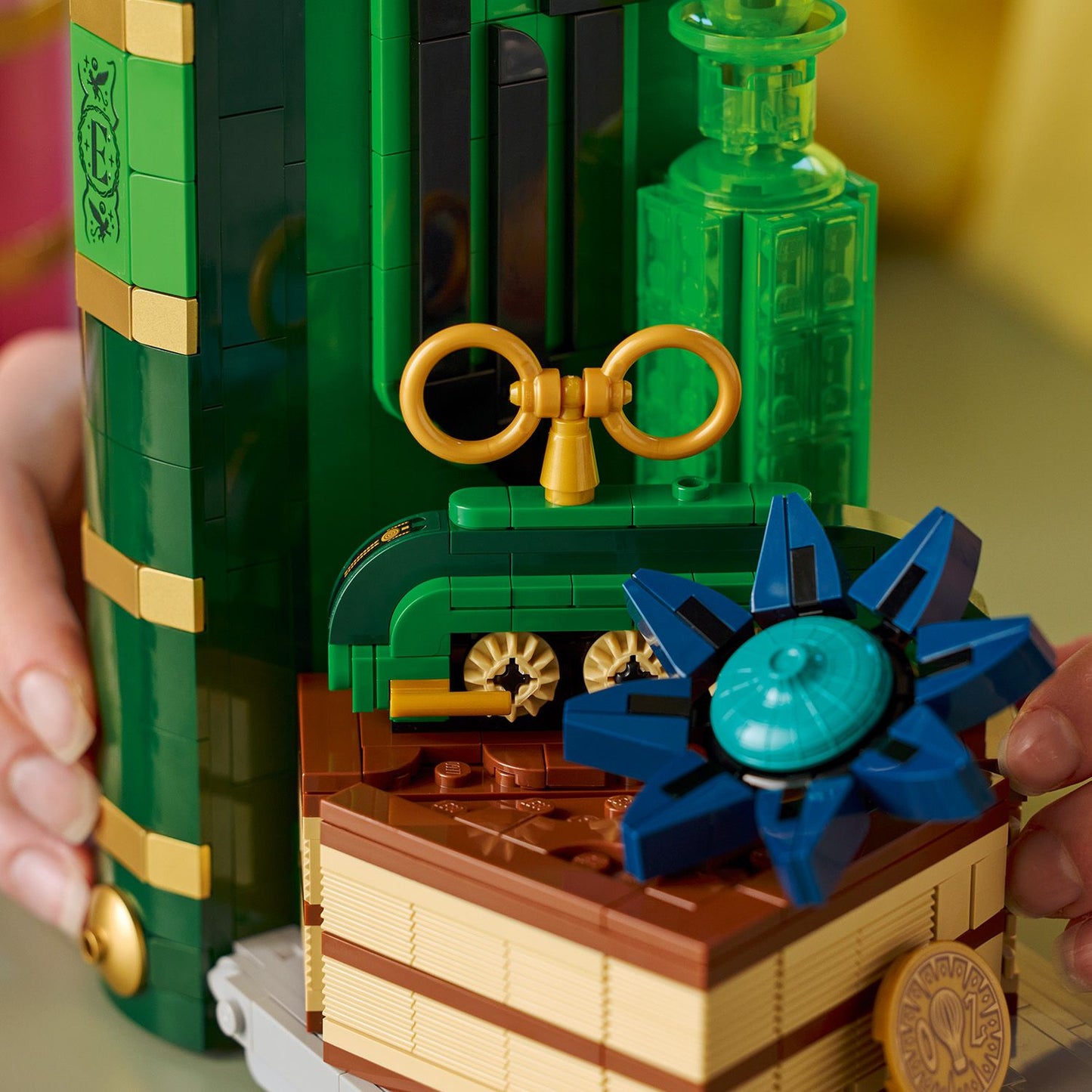 LEGO® Wicked Glinda & Elphaba Bookends