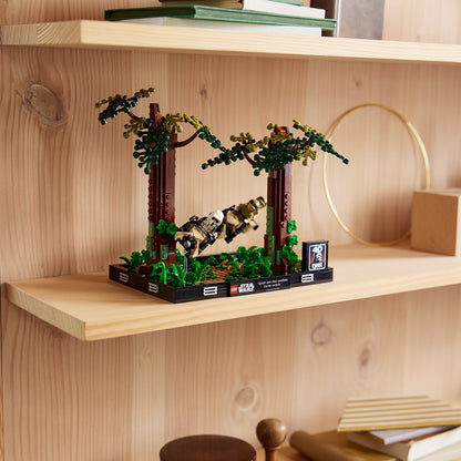 LEGO® Star Wars™ Endor™ Speeder Chase Diorama