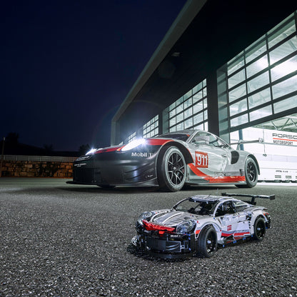 LEGO® Technic™ 42096 Porsche 911 RSR