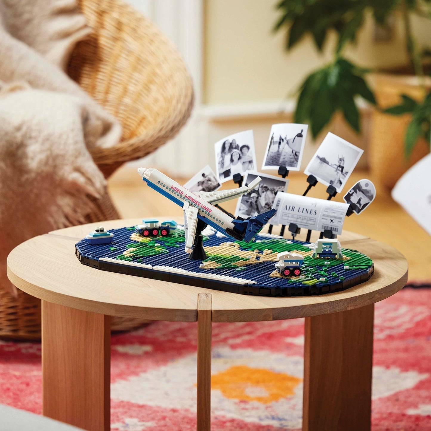 LEGO® Travel Moments