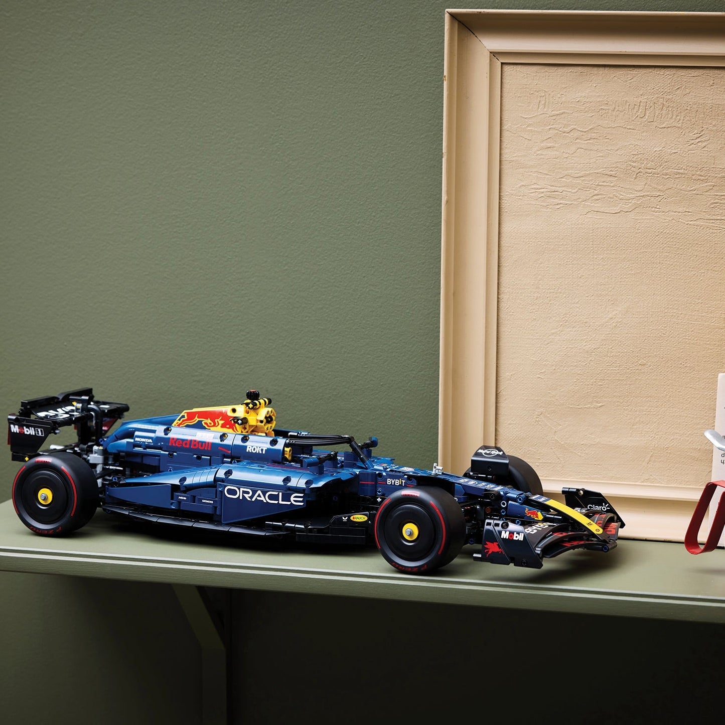 LEGO® Technic™ - Oracle Red Bull Racing RB20 F1 Car