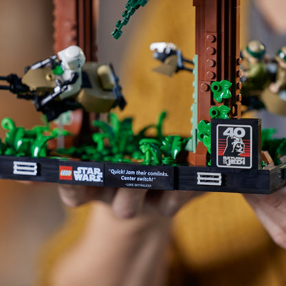 LEGO® Star Wars™ Endor™ Speeder Chase Diorama