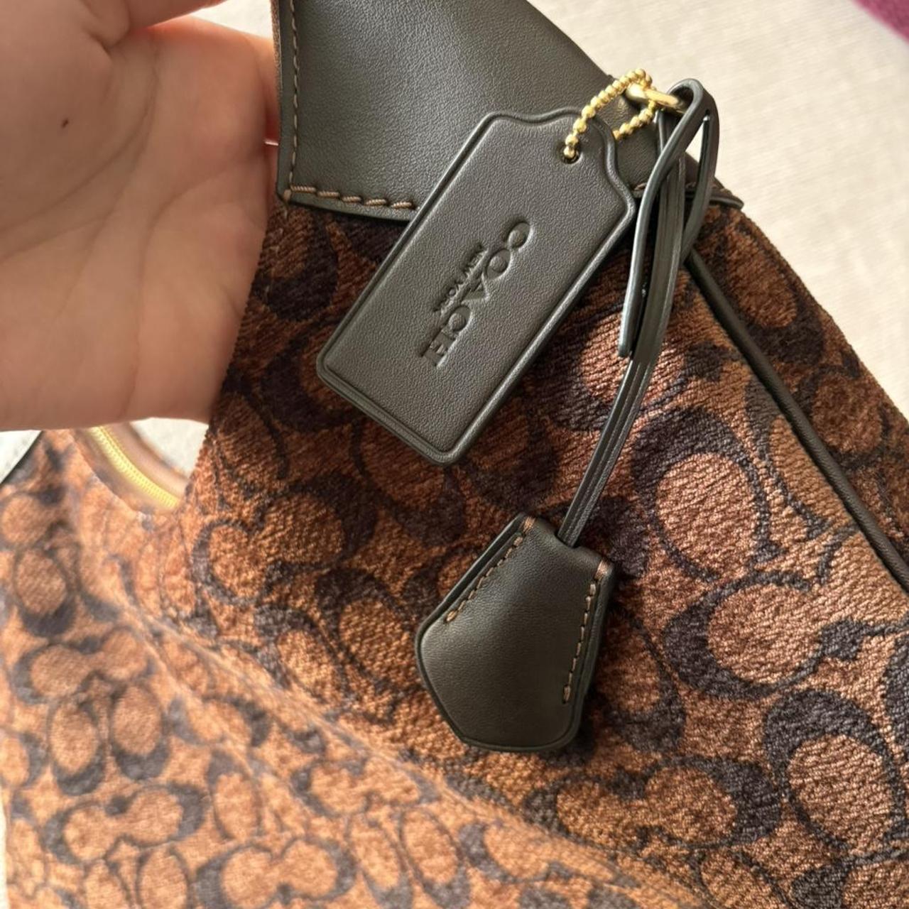 Modern Ella shoulder Coach bag