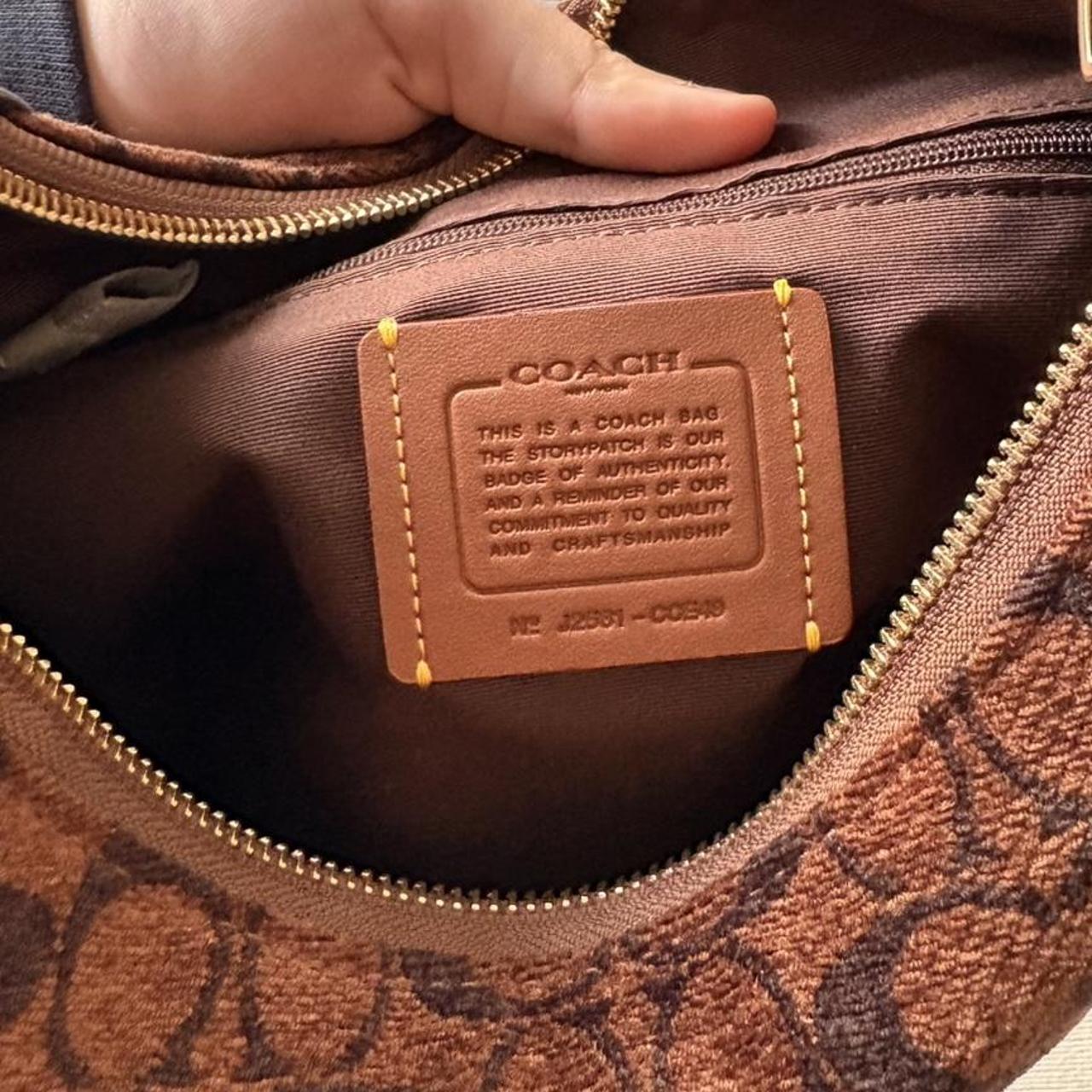 Modern Ella shoulder Coach bag