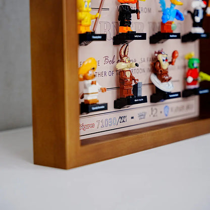 LEGO™ Show Case for Looney Tunes Minifigures (71030)