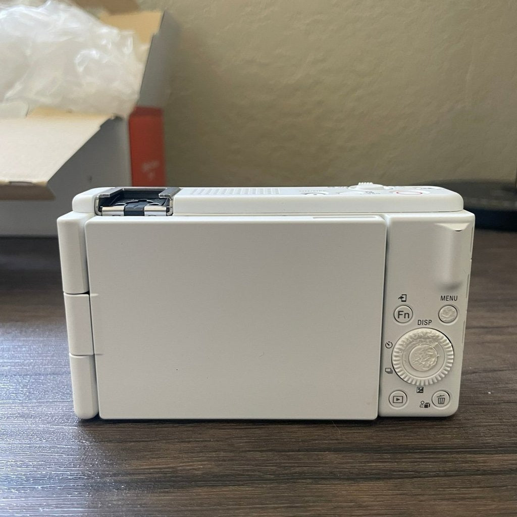 Used 🍇₊˚💜 Sony ZV-1F Digital Camera (White) - Like New 🍥🎀📷