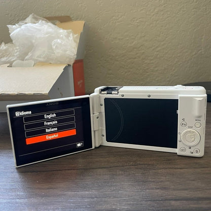 Used 🍇₊˚💜 Sony ZV-1F Digital Camera (White) - Like New 🍥🎀📷