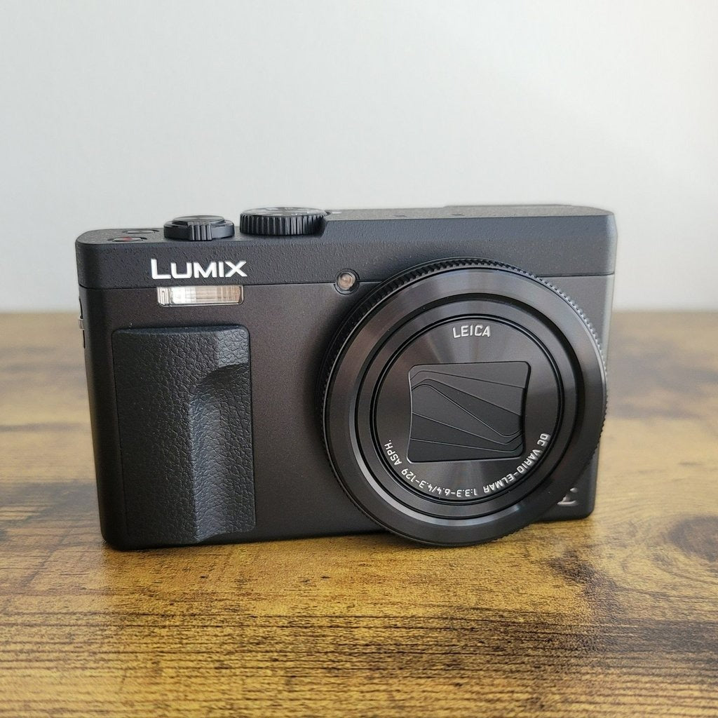 🍇 🎀 Panasonic LUMIX DC-ZS70 20.3 Megapixel Digital Camera (Complete Open Box) 📷