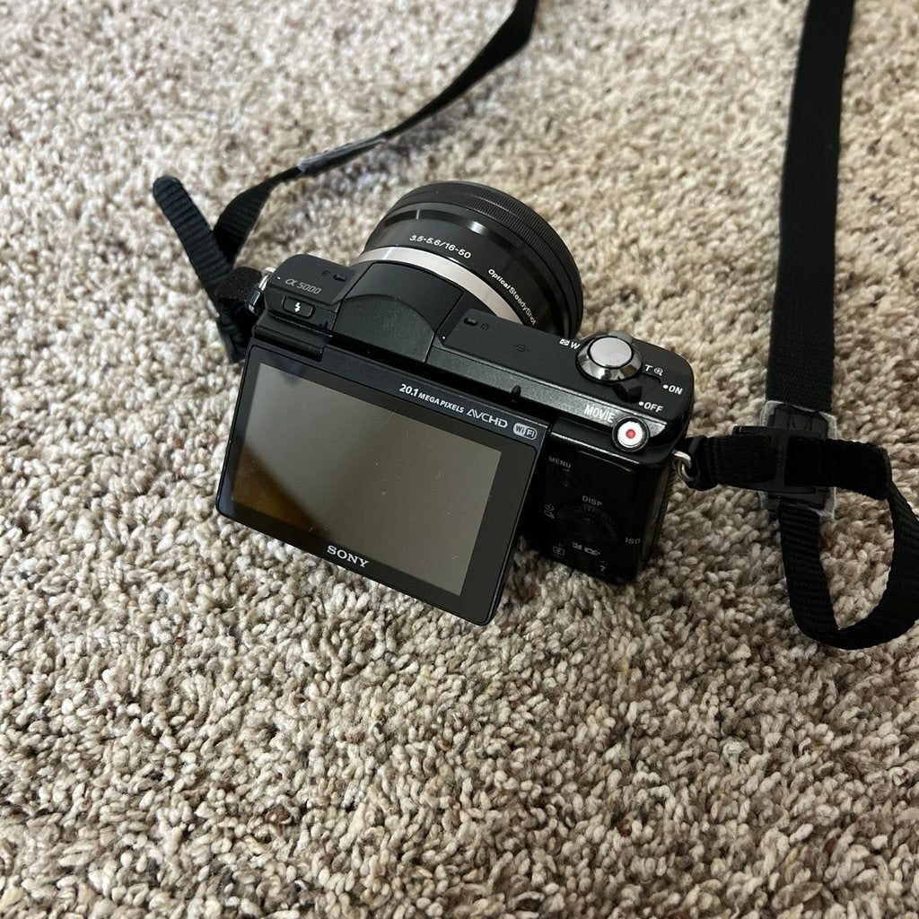 Used Sony A5000 Mirrorless Camera | 20.1MP 🍇📷