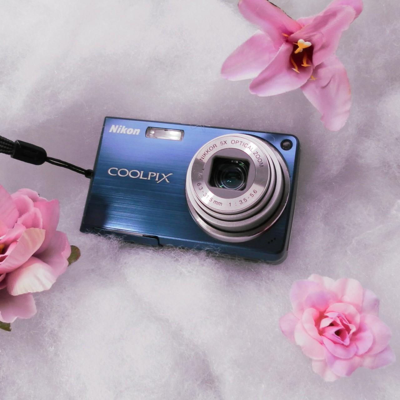 Used Blue Nikon Coolpix  S550 Digital Camera