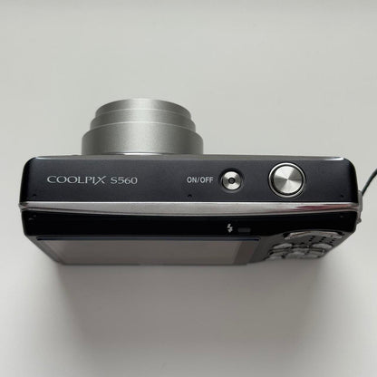 Used Nikon Coolpix S560 Digital Camera