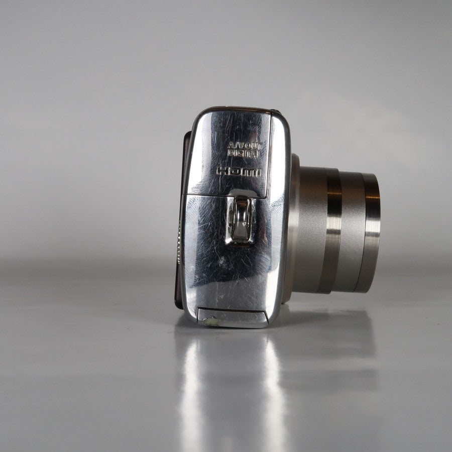 Canon PowerShot SX200 IS 12.1MP 12x Digital Camera Brown