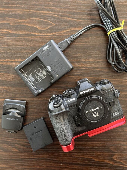 Olympus OM-D E-M1 Mark III Interchangeable Lens Camera
