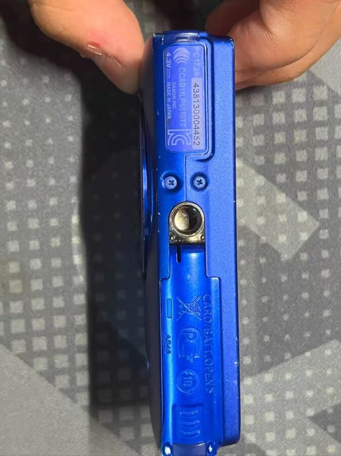 Canon IXY 420F PowerShot ELPH 320 HS IXUS 240 HS 16.1MP Digital Camera - Blue