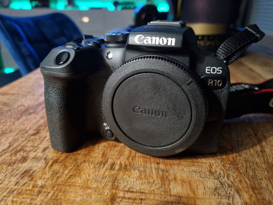Canon EOS R10 24MP Mirrorless System Camera - Black (Body Only) Mint Condition