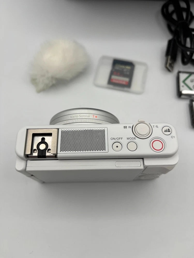 🎥 ULTIMATE VLOG SET // White Sony ZV-1 + Wireless Grip [Boxed & MINT] 💎